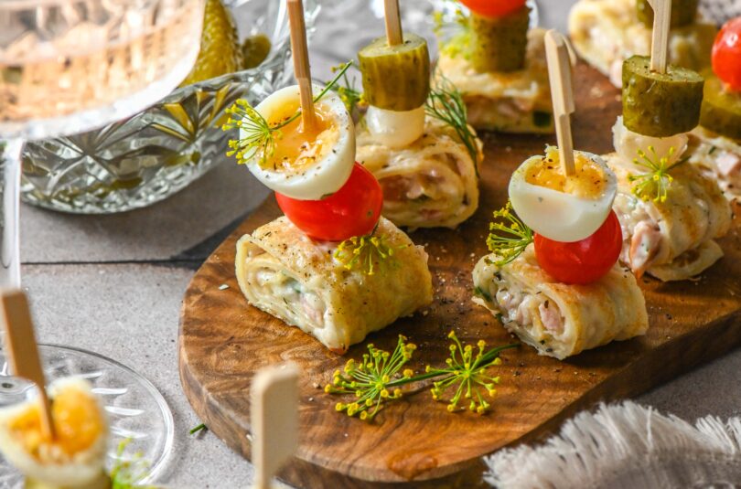 Pannkoogirullid suitsukana ja Sulatatud juustuga