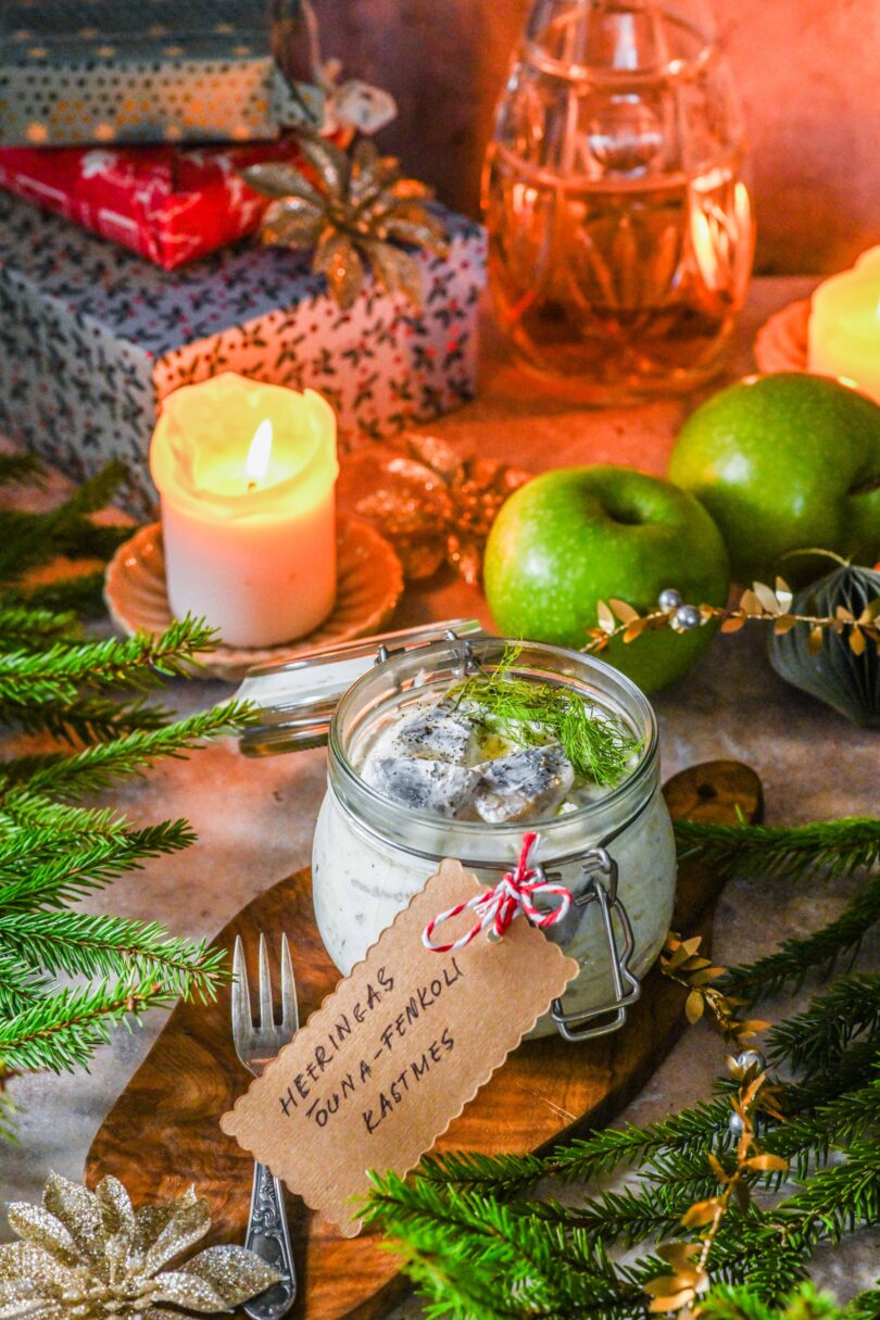 20251118-DSC_3485 Koorene heeringas rohelise õuna ja fenkoliga