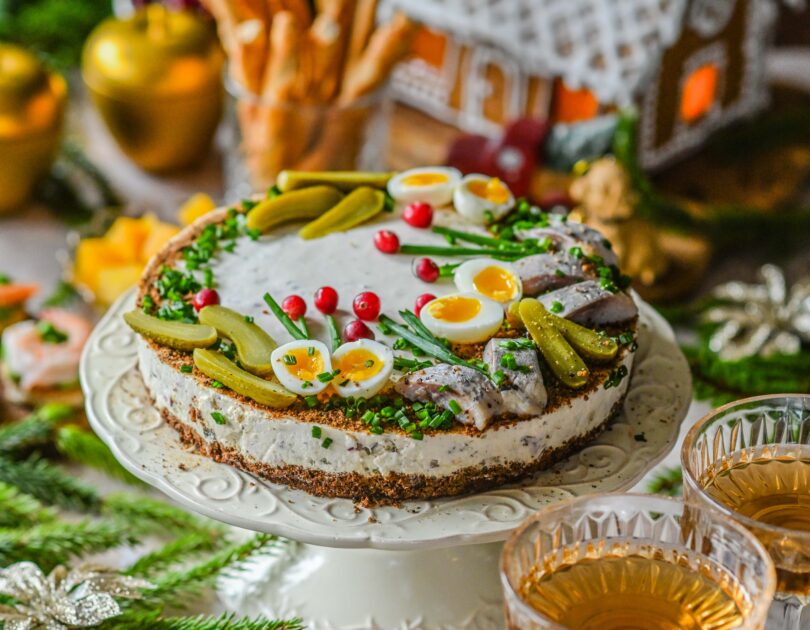 Tarretatud heeringatort riivleivaga