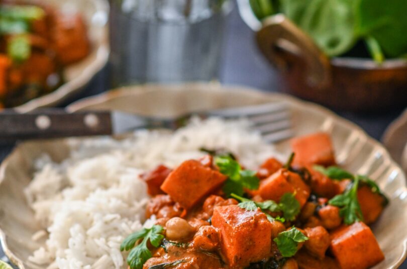 Bataadikarri kikerherneste ja kookospiimaga