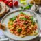 Ahjus küpsetatud tomati ja fetaga pasta