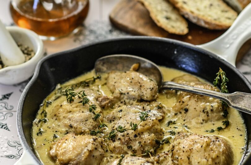 Poulet au Poivre ehk Piprakana ehk kana piprases koorekastmes